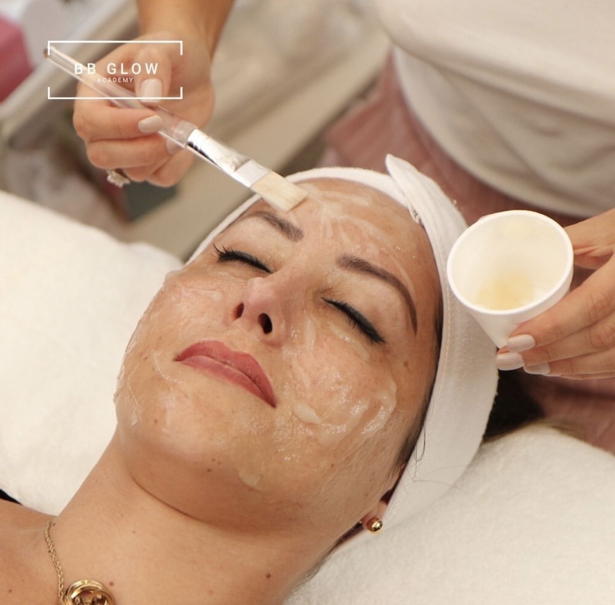 Collagen & Elastin Booster – Gentle Enzyme Peel & Carboxy Mask